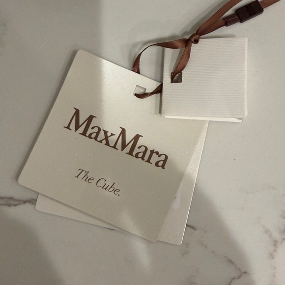 MaxMara women Trench Coat - Picture 7 of 8